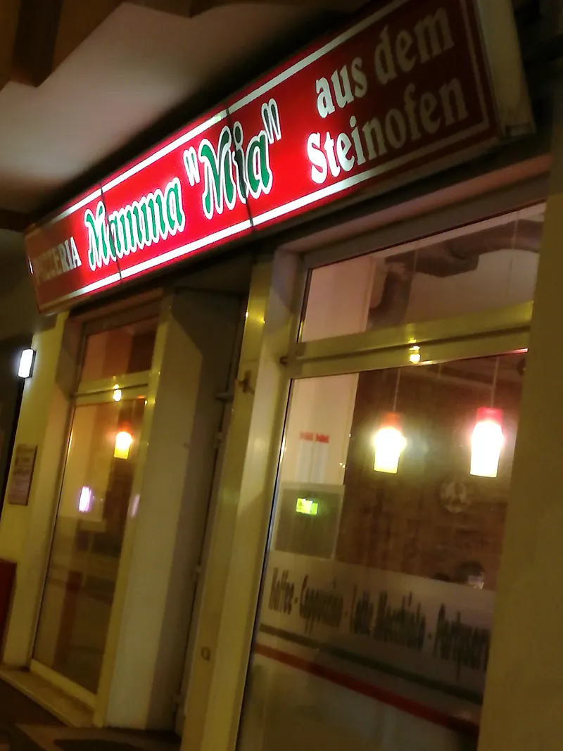 Pizzeria Mamma Mia am Abend